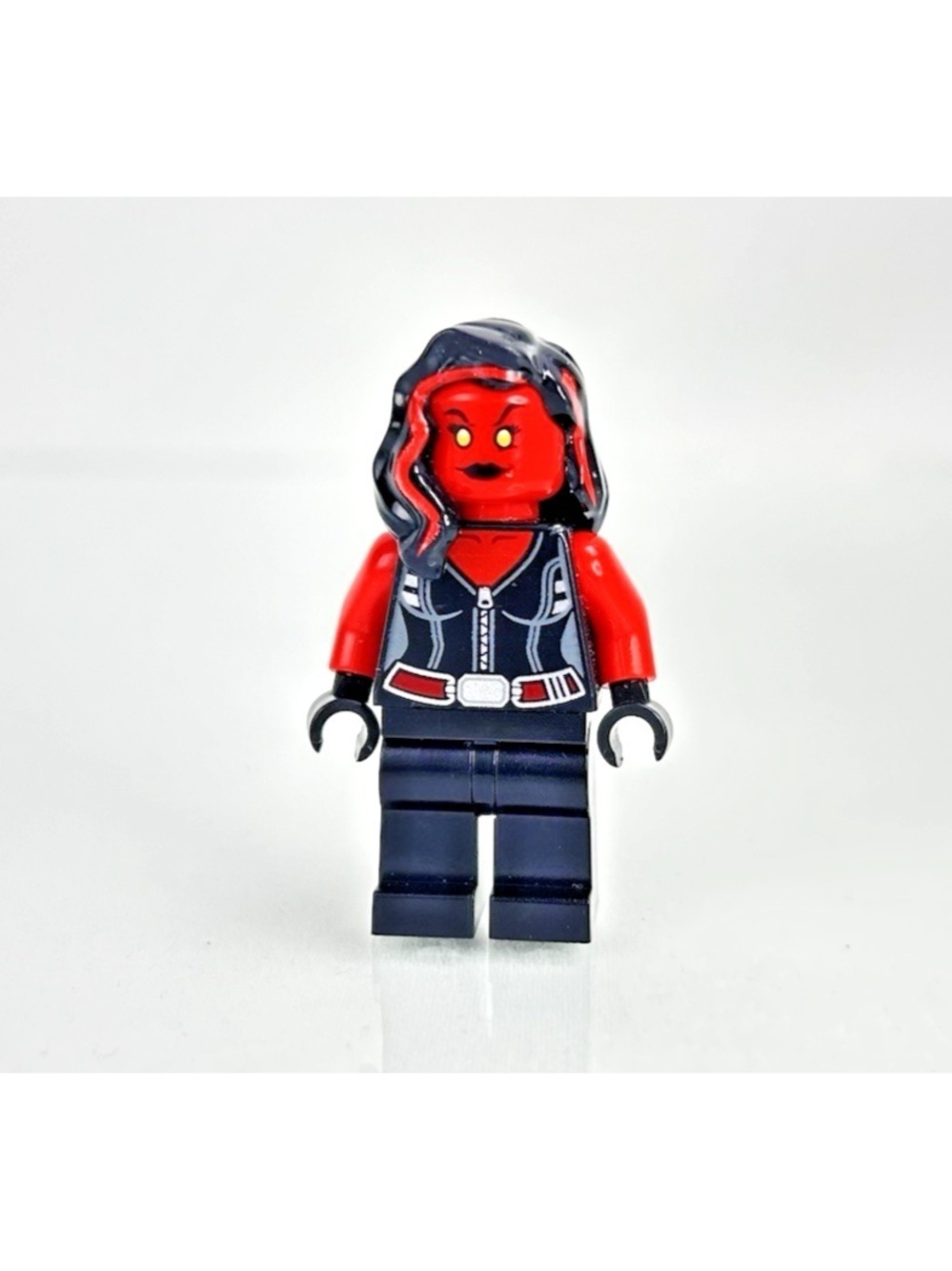 Lego Super Heroes Red She-Hulk Minifigure Avengers Betty Ross 76078 sh0372